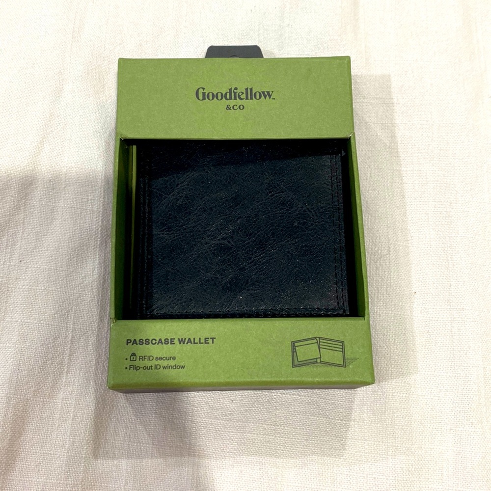 Good fellow & co Black wallet